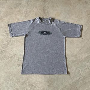 Adidas T-Shirt
